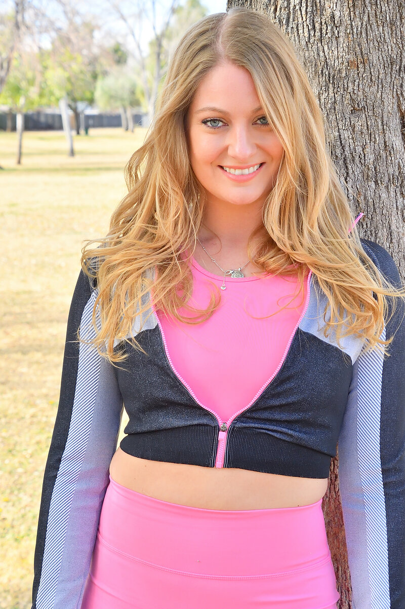 Дашуля, 43 года, 3 размер груди